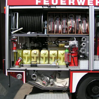 TLF16_25_G4.JPG