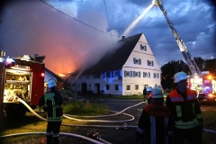 05-07-2016_Unterallgaeu_Ottobeuren_Buehl_Brand_Bauernhof_Feuerwehr_Poeppel_0030