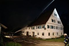 05-07-2016_Unterallgaeu_Ottobeuren_Buehl_Brand_Bauernhof_Feuerwehr_Poeppel_0063