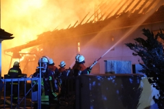 2017-12-24_Unterallgaeu_Altisried_Großbrand_Gebaeude_Feuerwehr_Poeppel_0014