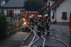 2017-09-08_Unterallgaeu_Hawangen_Brand_Maschinenhalle_Feuerwehr_Poeppel-0023