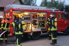 2017-09-08_Unterallgaeu_Hawangen_Brand_Maschinenhalle_Feuerwehr_Poeppel-0024