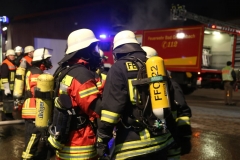 20170208_Unterallgaeu_Boehen_Brand_Lagerhalle_Feuerwehr_Poeppel_0029