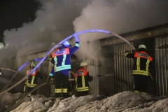 20170208_Unterallgaeu_Boehen_Brand_Lagerhalle_Feuerwehr_Poeppel_0057