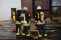 20170208_Unterallgaeu_Boehen_Brand_Lagerhalle_Feuerwehr_Poeppel_0073